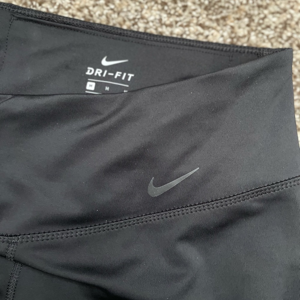 Nike leggings